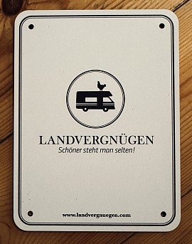 Schilder vom Landvergnügen Stellplatz